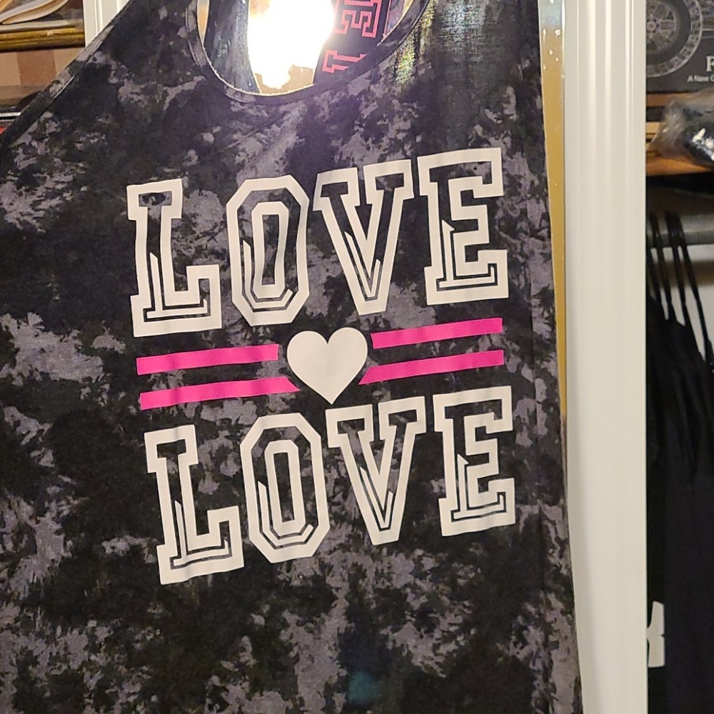 Cool looking tank top